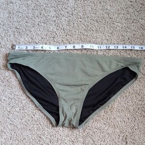 Vince Camuto Green Bikini Swimwear Classic Cut